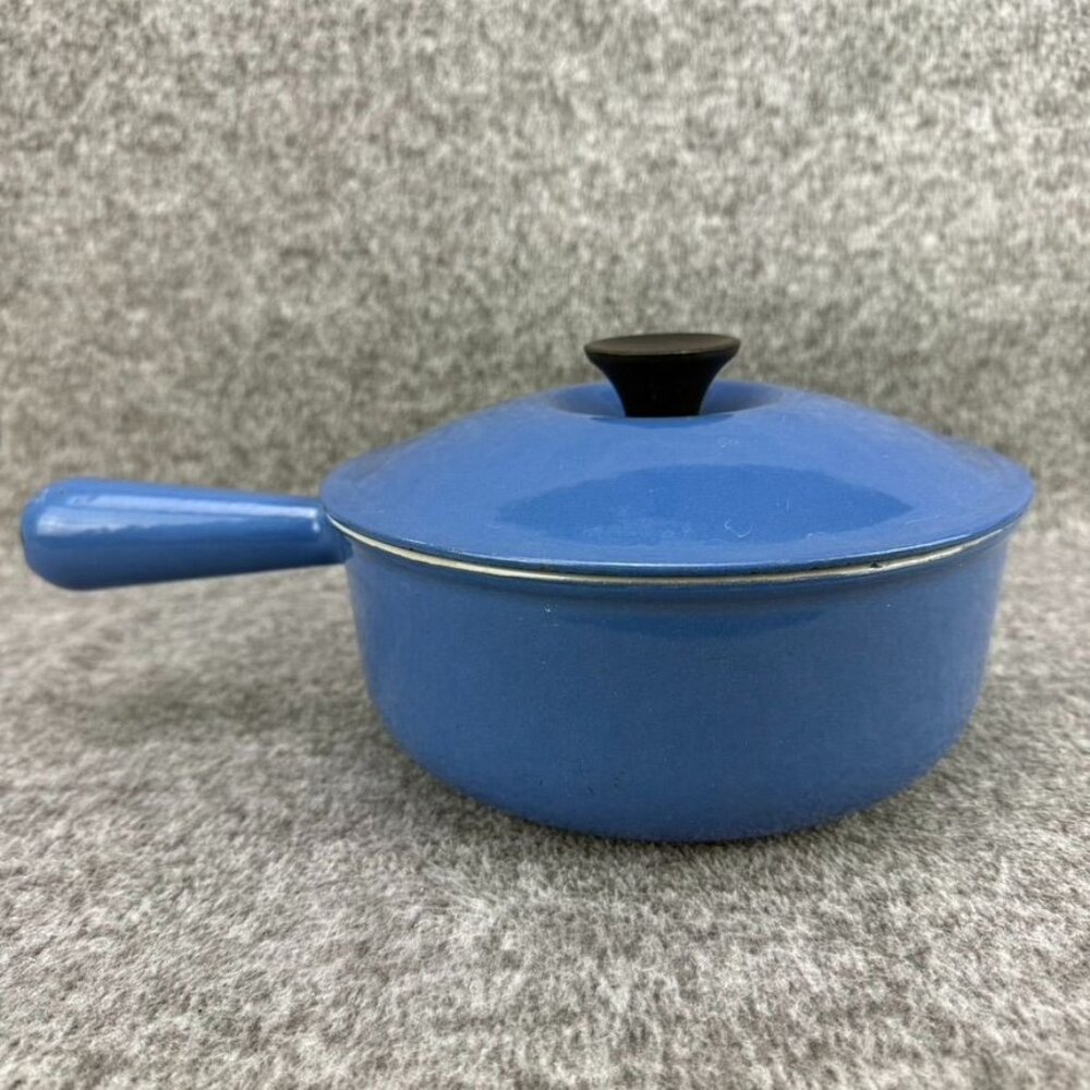 ✅VTG Le Creuset #20 Enameled Blue Cast Iron 2 QT Saucepan + Lid Made in France - Picture 7 of 10